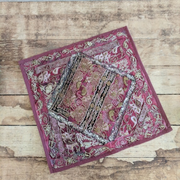 2 Cranberry & bronze handmade Indian cushions NWOT - Picture 3 of 8